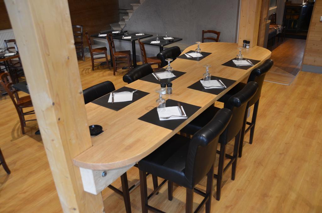 Bull'It Hotel Saint-Genis-Laval Exterior photo