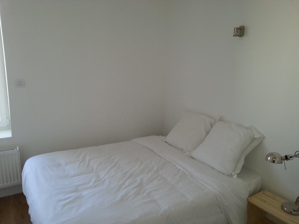Bull'It Hotel Saint-Genis-Laval Room photo